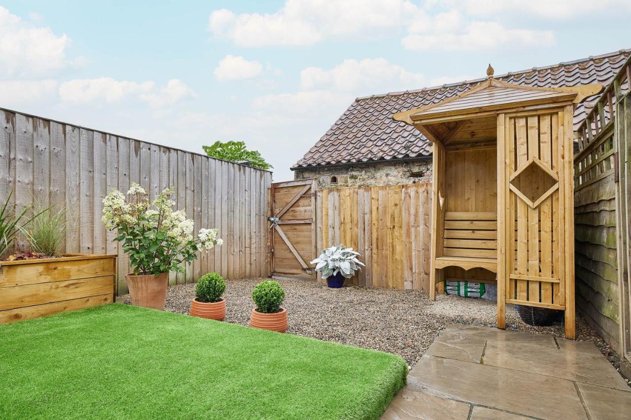 Host & Stay - Willow Cottage Helmsley Exteriör bild